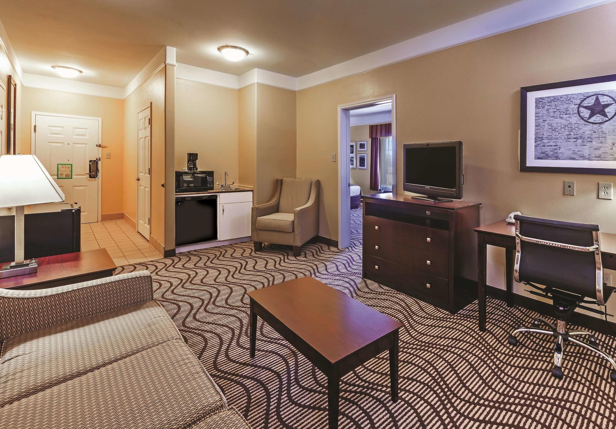 La Quinta By Wyndham Hotel Angleton