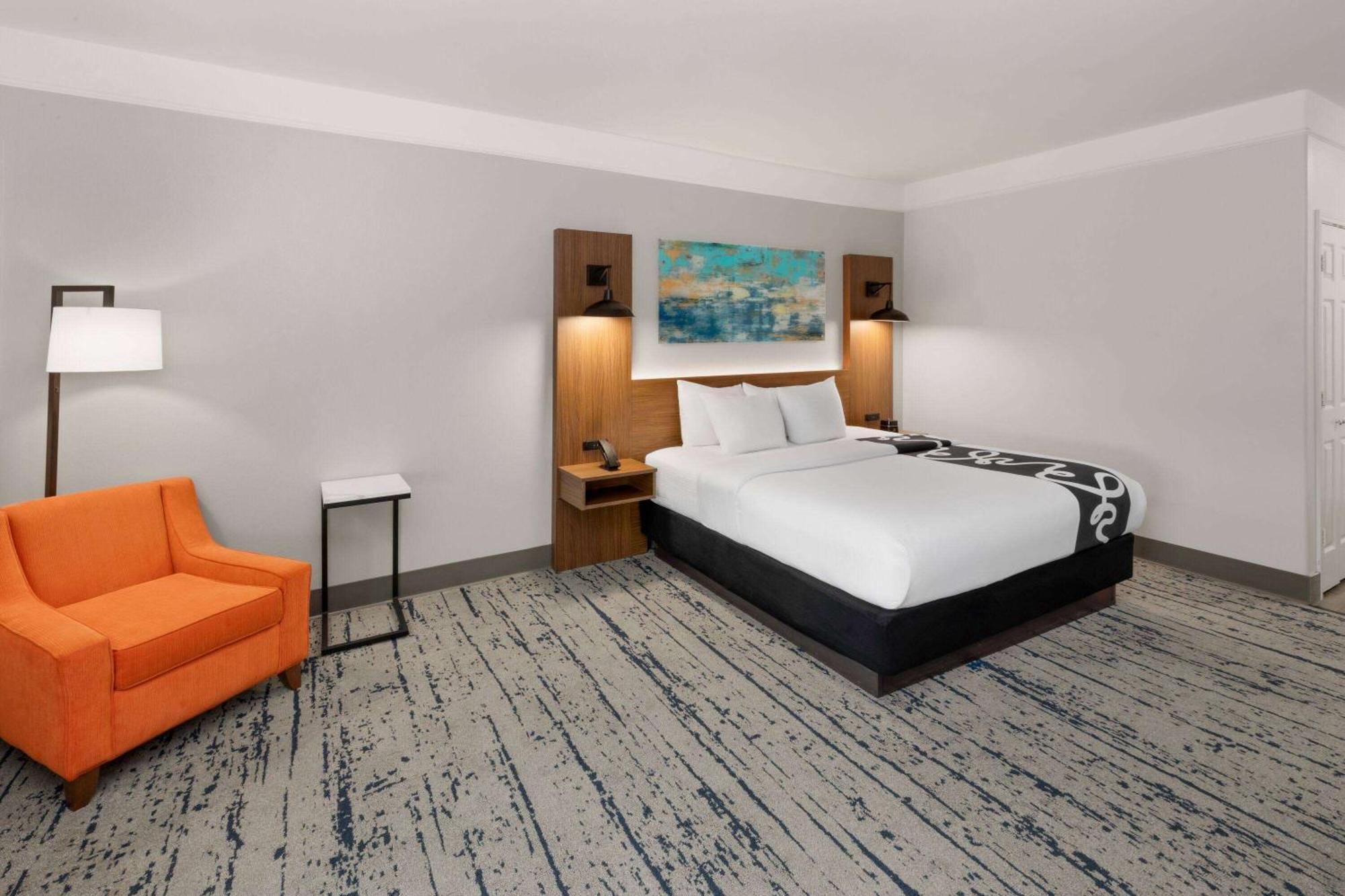La Quinta By Wyndham Hotel
